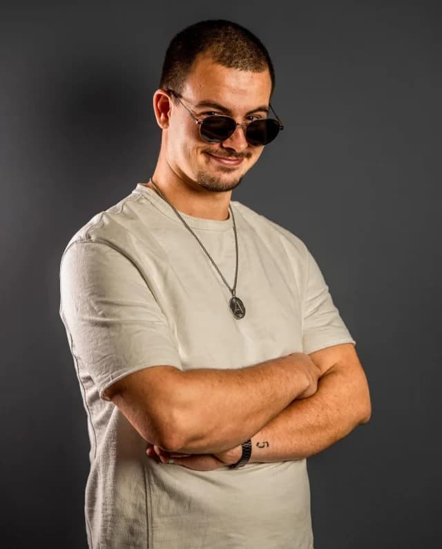 DJ Yan Berktz