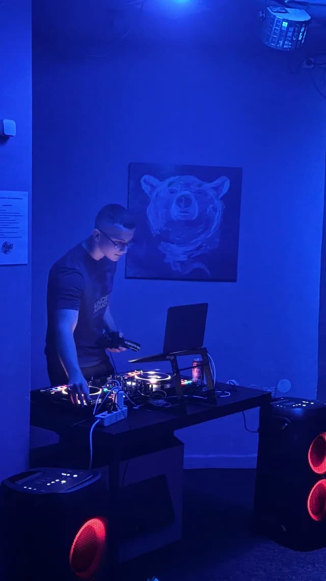 DJ Krust3vv